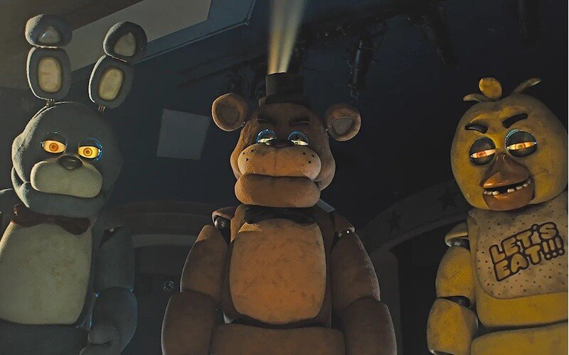 Cover image for FIVE NIGHTS AT FREDDY'S REVIEW